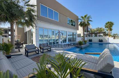 Villa - 5 Bedrooms - 6 Bathrooms for rent in Signature Villas Frond N - Signature Villas - Palm Jumeirah - Dubai
