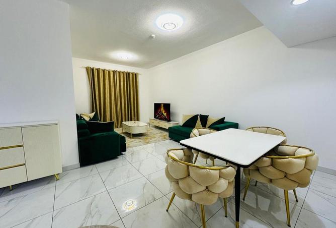 64028008 - Property Image 2