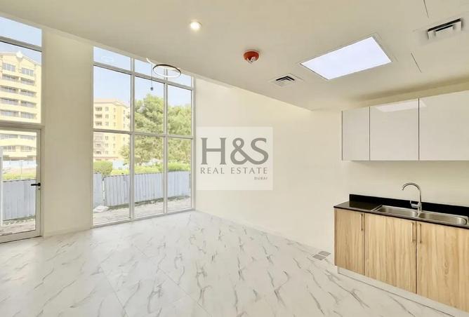 128384028 - Property Image 2