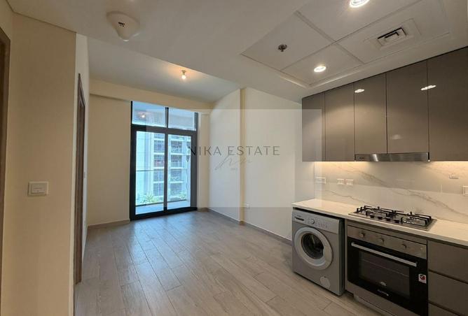 Elegant 1BR with Landmark View | Azizi Riviera photo 3