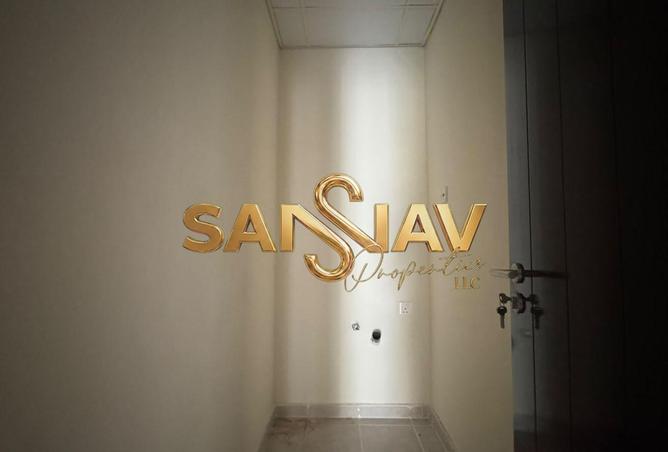 2BR | 3 Bath | Contemporary Cluster