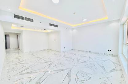 Apartment - 2 - 4 for rent in Lake Point Tower - JLT Cluster N - Jumeirah Lake Towers - Dubai