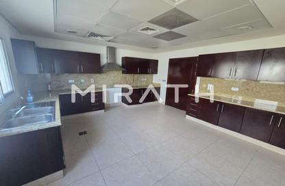 Villa - 4 Bedrooms - 5 Bathrooms for rent in Umm Suqeim 1 Villas - Umm Suqeim 1 - Umm Suqeim - Dubai