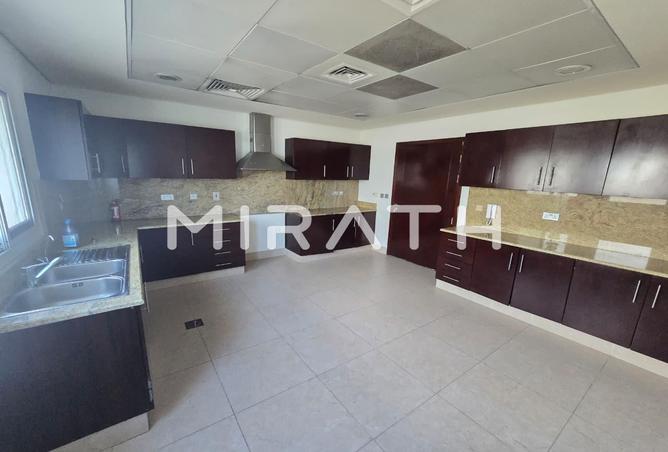 126083689 - Property Image 3