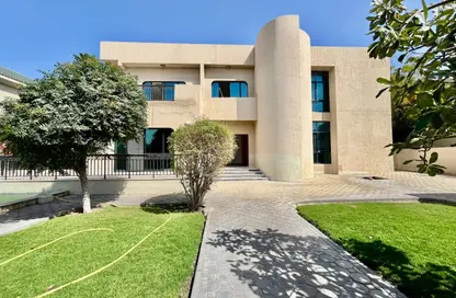 فيلا - 4 غرف نوم - 5 حمامات للايجار في الفلج - ضاحية الرقة - الشارقة