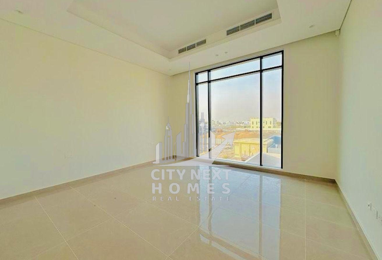 Brand new | Modern 5BR | Majlis | Lift |Maids photo 10