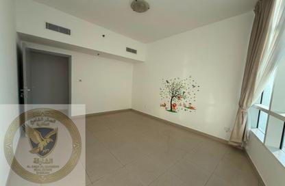 Apartment - 2 Bedrooms - 2 Bathrooms for rent in Al Khan Corniche - Al Khan - Sharjah