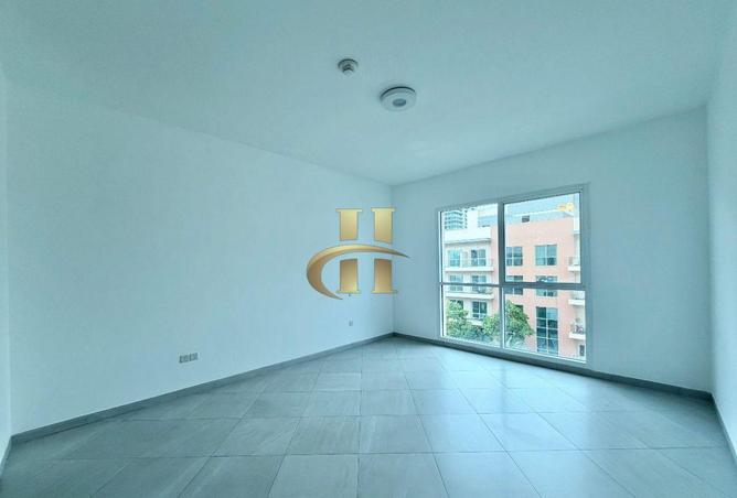 68289880 - Property Image 3