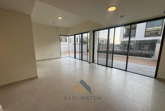 70293136 - Property Main Image