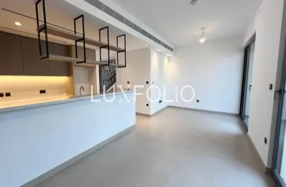 تاون هاوس - 3 غرف نوم - 4 حمامات للايجار في أورا جاردنز - تلال الغاف - دبي