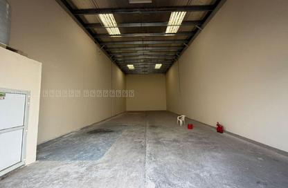 Warehouse - Studio - 1 Bathroom for rent in Industrial Area 18 - Sharjah Industrial Area - Sharjah