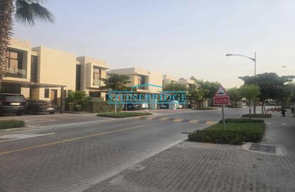 Villa - 3 Bedrooms - 4 Bathrooms for rent in Richmond - Damac Hills - Dubai Villa - 3 Bedrooms - 4 Bathrooms for rent in Richmond - Damac Hills - Dubai