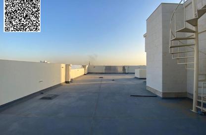 Penthouse - 3 Bedrooms - 5 Bathrooms for rent in Al Rawda 1 - Al Rawda - Ajman