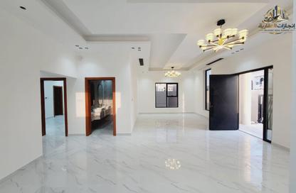 Villa - 4 Bedrooms - 6 Bathrooms for rent in Al Helio 2 - Al Helio - Ajman