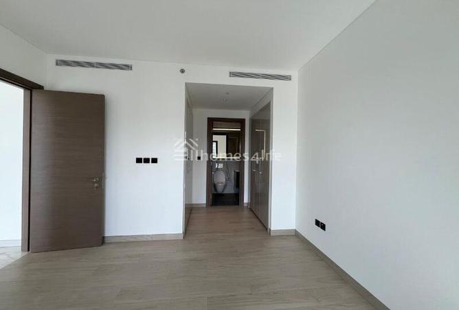 81949365 - Property Image 3
