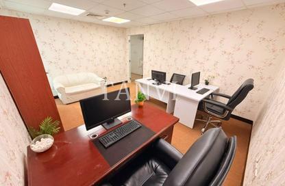 Office Space - Studio - 1 Bathroom for rent in Al Rostamani Building - Port Saeed - Deira - Dubai
