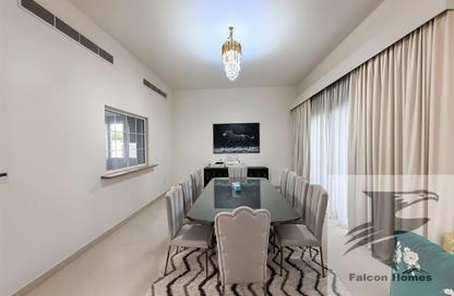 Villa - 4 Bedrooms - 5 Bathrooms for rent in Nad Al Sheba Villas - Nad Al Sheba 3 - Nad Al Sheba - Dubai Villa - 4 Bedrooms - 5 Bathrooms for rent in Nad Al Sheba Villas - Nad Al Sheba 3 - Nad Al Sheba - Dubai