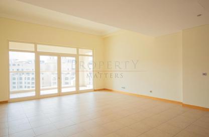 Apartment - 1 - 1 for rent in Al Shahla - Shoreline Apartments - Palm Jumeirah - Dubai