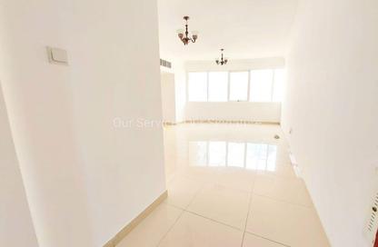 Apartment - 2 - 2 for rent in New Al Taawun Road - Al Taawun - Sharjah