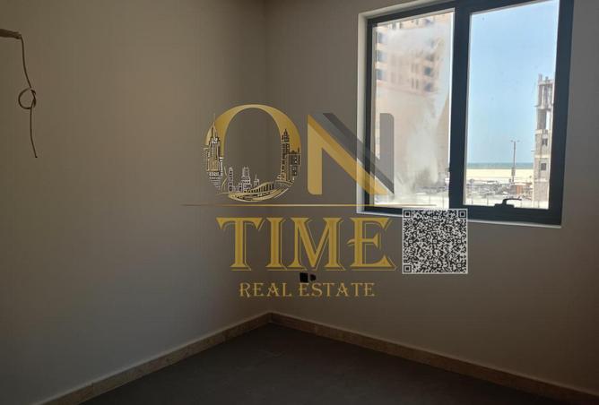 77396112 - Property Image 3