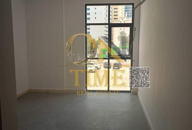 77396112 - Property Image 2