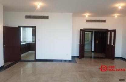 Apartment - 3 Bedrooms - 4 Bathrooms for rent in Liwa Centre Tower 2 - Liwa Centre Towers - Hamdan Street - Abu Dhabi