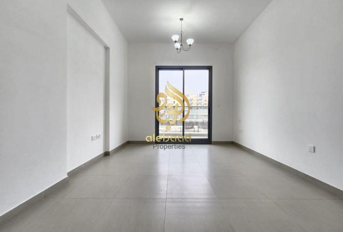 111403796 - Property Image 3