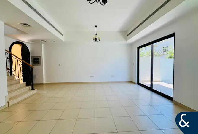 158702417 - Property Image 2