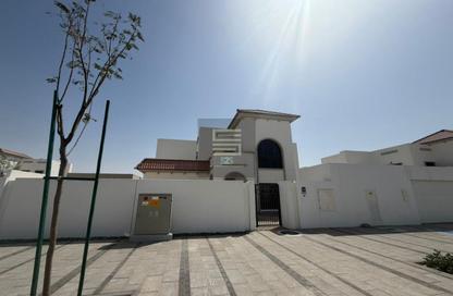Villa - 5 Bedrooms - 7+ Bathrooms for rent in Fay Alreeman - Al Shamkha - Abu Dhabi Villa - 5 Bedrooms - 7+ Bathrooms for rent in Fay Alreeman - Al Shamkha - Abu Dhabi