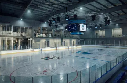 مكتب - غرفة نوم - 8 حمامات للايجار في الإمارات الرياضية للشقق الفندقية - مدينة دبي الرياضية - دبي