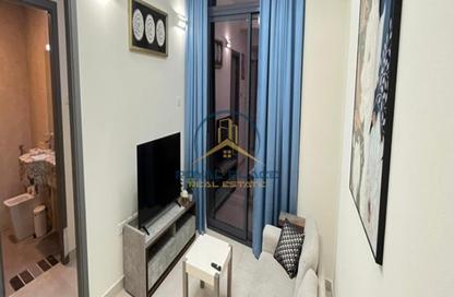 Apartment - 1 Bedroom - 2 Bathrooms for rent in Central Park Tower - District 12 - Jumeirah Village Circle - Dubai