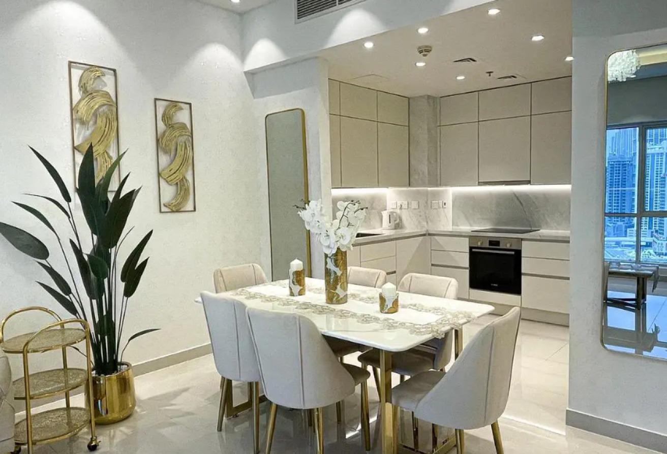 Canal View | Luxury Furnished | Available photo 8