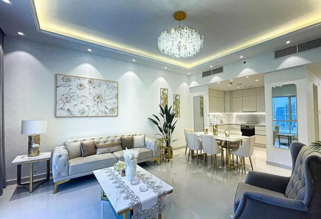 Canal View | Luxury Furnished | Available photo 4