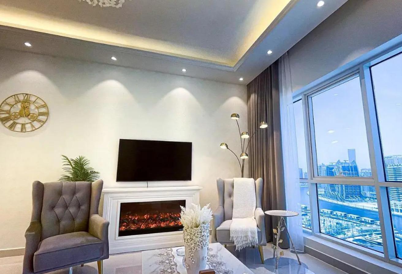 Canal View | Luxury Furnished | Available photo 6