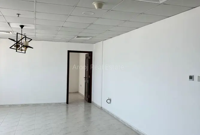 137010714 - Property Image 2