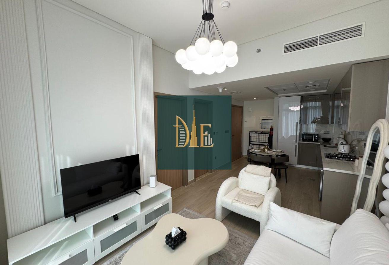 Modern 1BR | Fully Furnished | Pool View photo 7