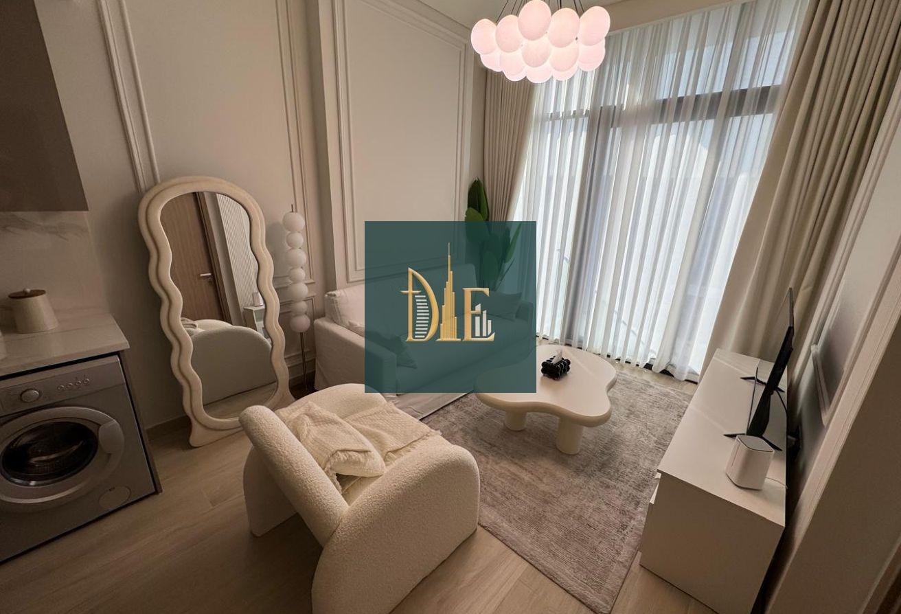 Modern 1BR | Fully Furnished | Pool View photo 4