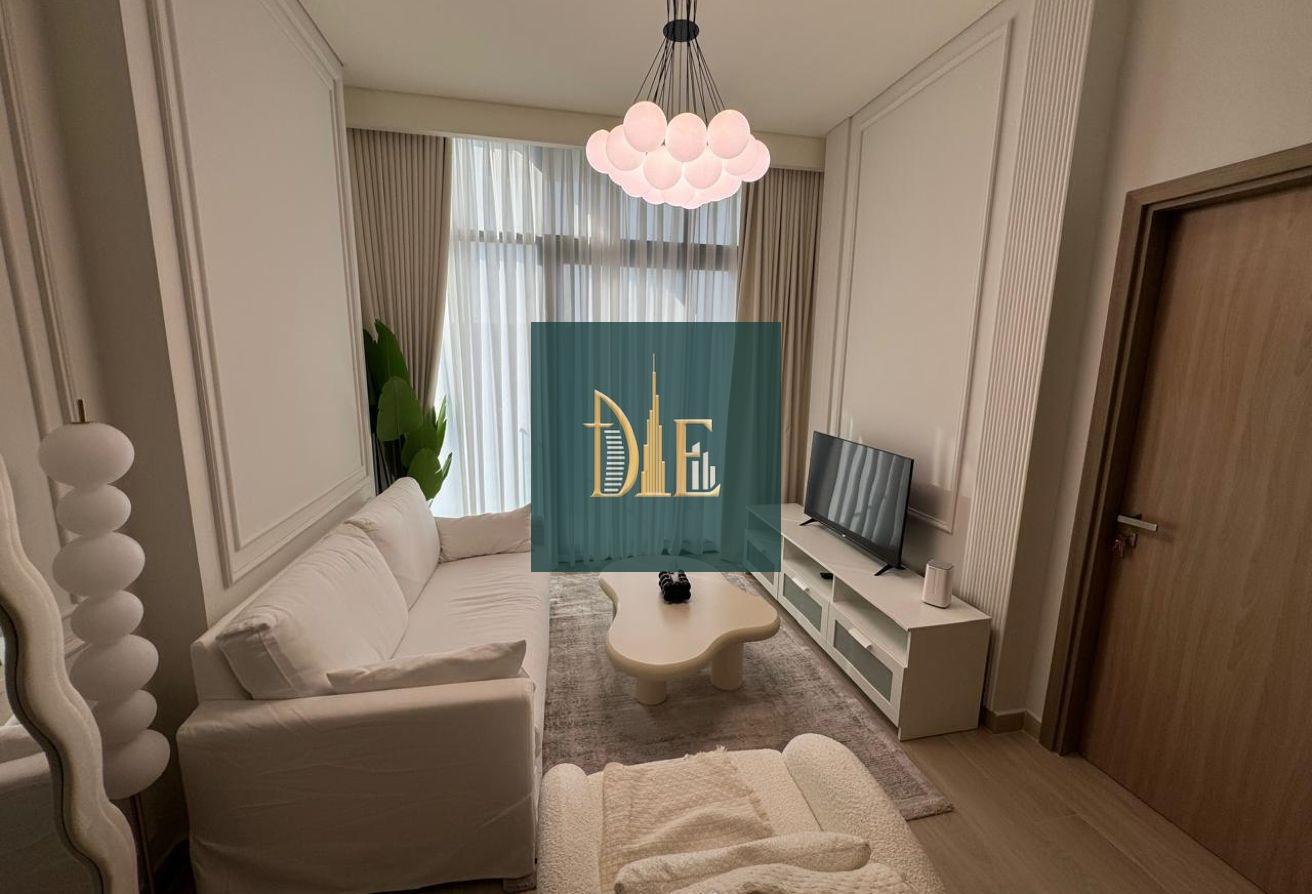 Modern 1BR | Fully Furnished | Pool View photo 5