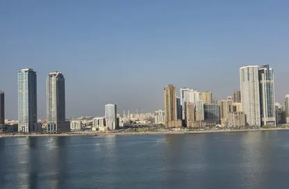 شقة - 4 غرف نوم - 6 حمامات للبيع في تيراسيس الشارقة - الخان لاجون - الخان - الشارقة