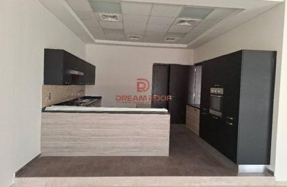 Villa - 5 - 7 for rent in Al Manara - Dubai