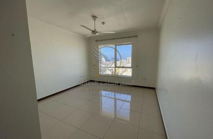 Apartment - 1 - 2 for rent in Qasimia 10 building - Al Mahatta - Al Qasimia - Sharjah Apartment - 1 - 2 for rent in Qasimia 10 building - Al Mahatta - Al Qasimia - Sharjah