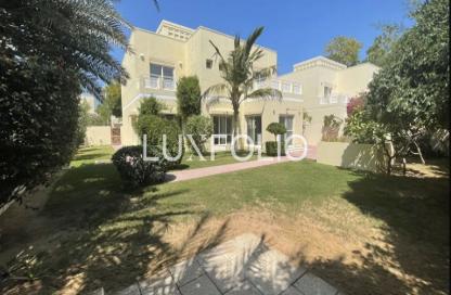 Villa - 5 Bedrooms - 5 Bathrooms for rent in Meadows 3 - Meadows - Dubai