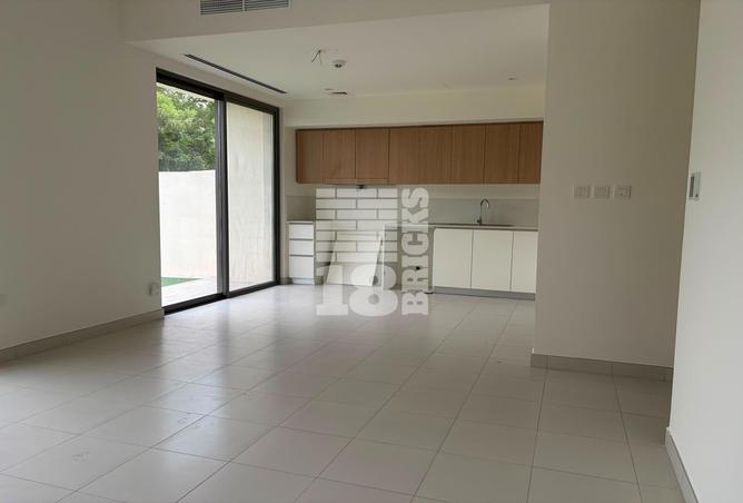 122920055 - Property Main Image