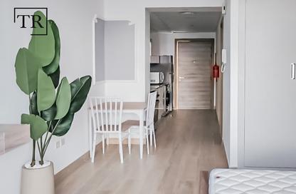 Apartment - Studio - 1 for rent in Bloom Towers B - Bloom Towers - District 10 - Jumeirah Village Circle - Dubai