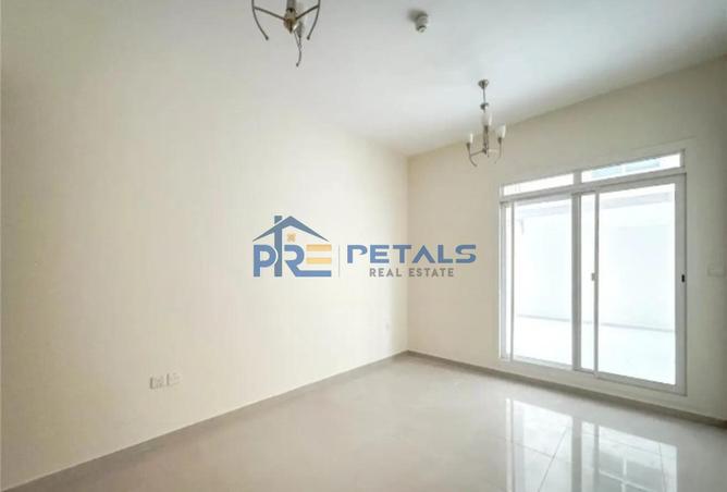 76563538 - Property Image 3