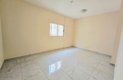 Apartment - 2 Bedrooms - 2 Bathrooms for rent in Muwailih Building - Muwaileh - Sharjah