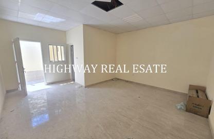Villa - 2 Bedrooms - 2 Bathrooms for rent in Al Darari - Mughaidir - Sharjah