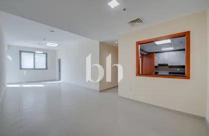Apartment - 3 Bedrooms - 4 Bathrooms for rent in Blue Reef Building - Arjan - Dubai