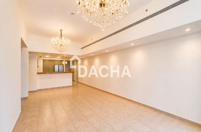 Apartment - 2 Bedrooms - 3 Bathrooms for rent in Marina Residences 6 - Marina Residences - Palm Jumeirah - Dubai