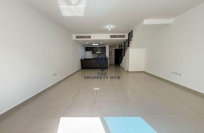 Townhouse - 2 Bedrooms - 3 Bathrooms for sale in Contemporary Style - Al Reef Villas - Al Reef - Abu Dhabi
